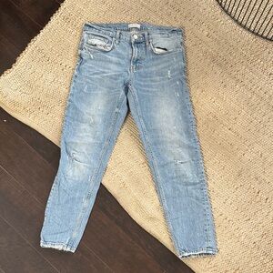 Zara Light Blue Distressed Jeans | Size 6